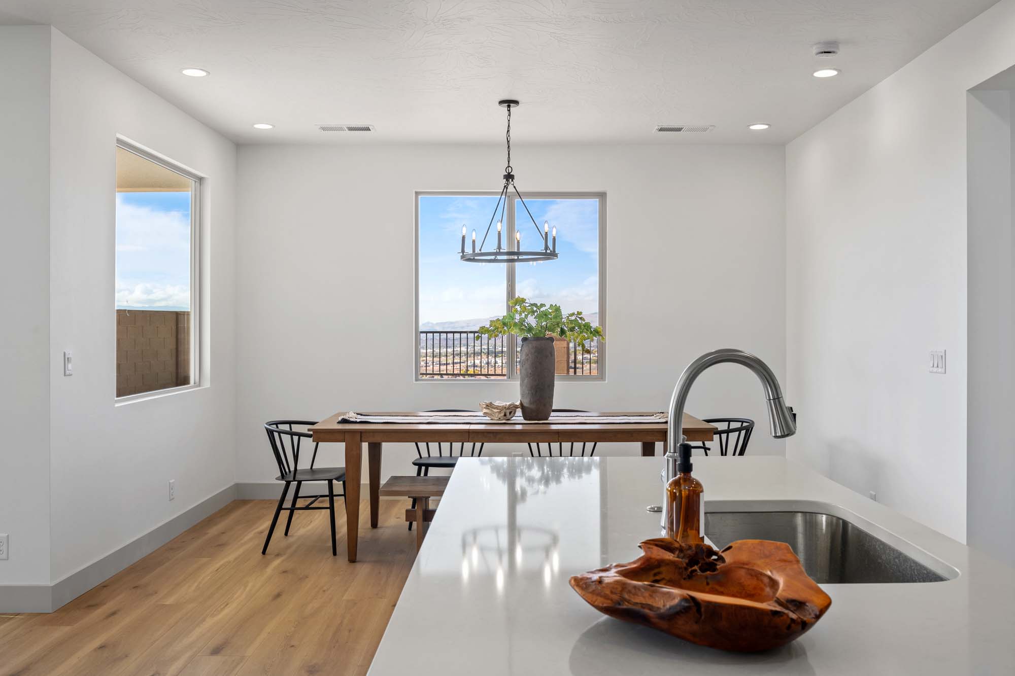 Dining Room | Highland at SOLIS in Washington, UT by Cole West