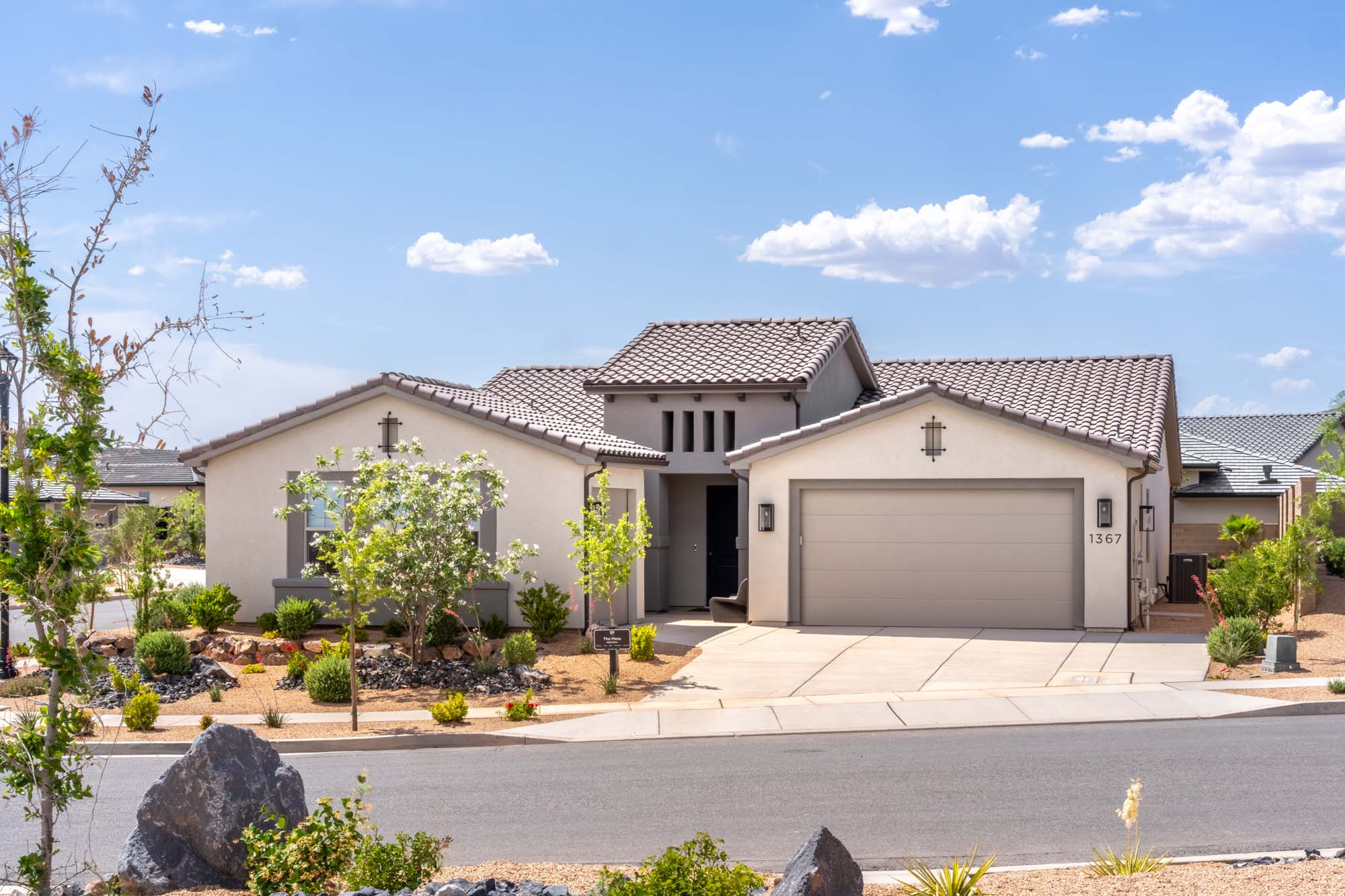 Exterior | Mesa at SOLIS in Washington, UT by Cole West