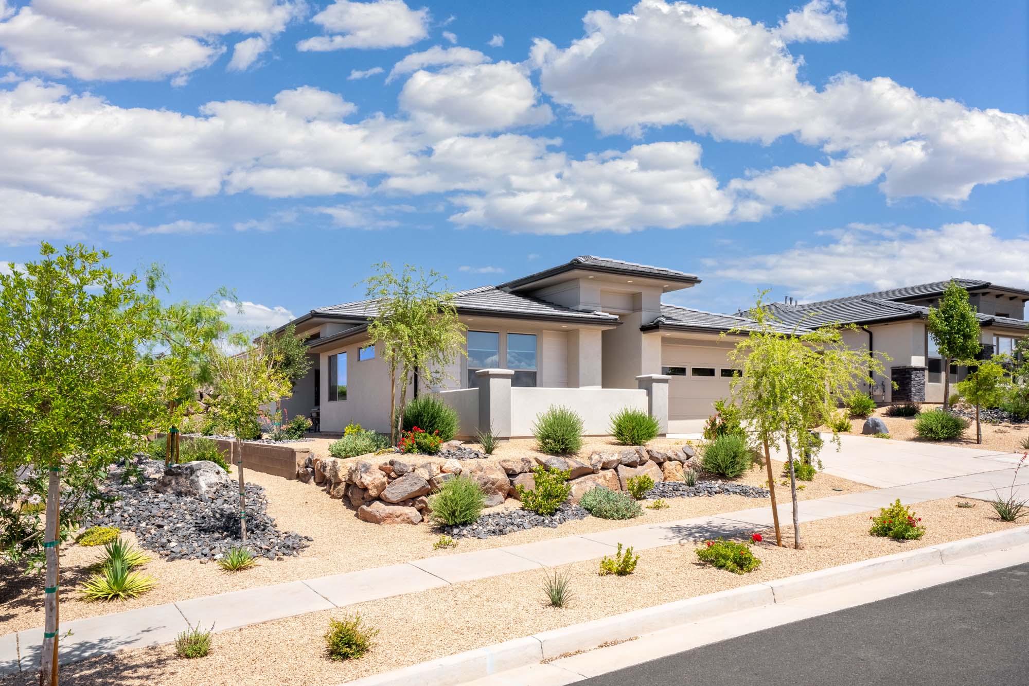 Exterior | Mojave at SOLIS in Washington, UT by Cole West