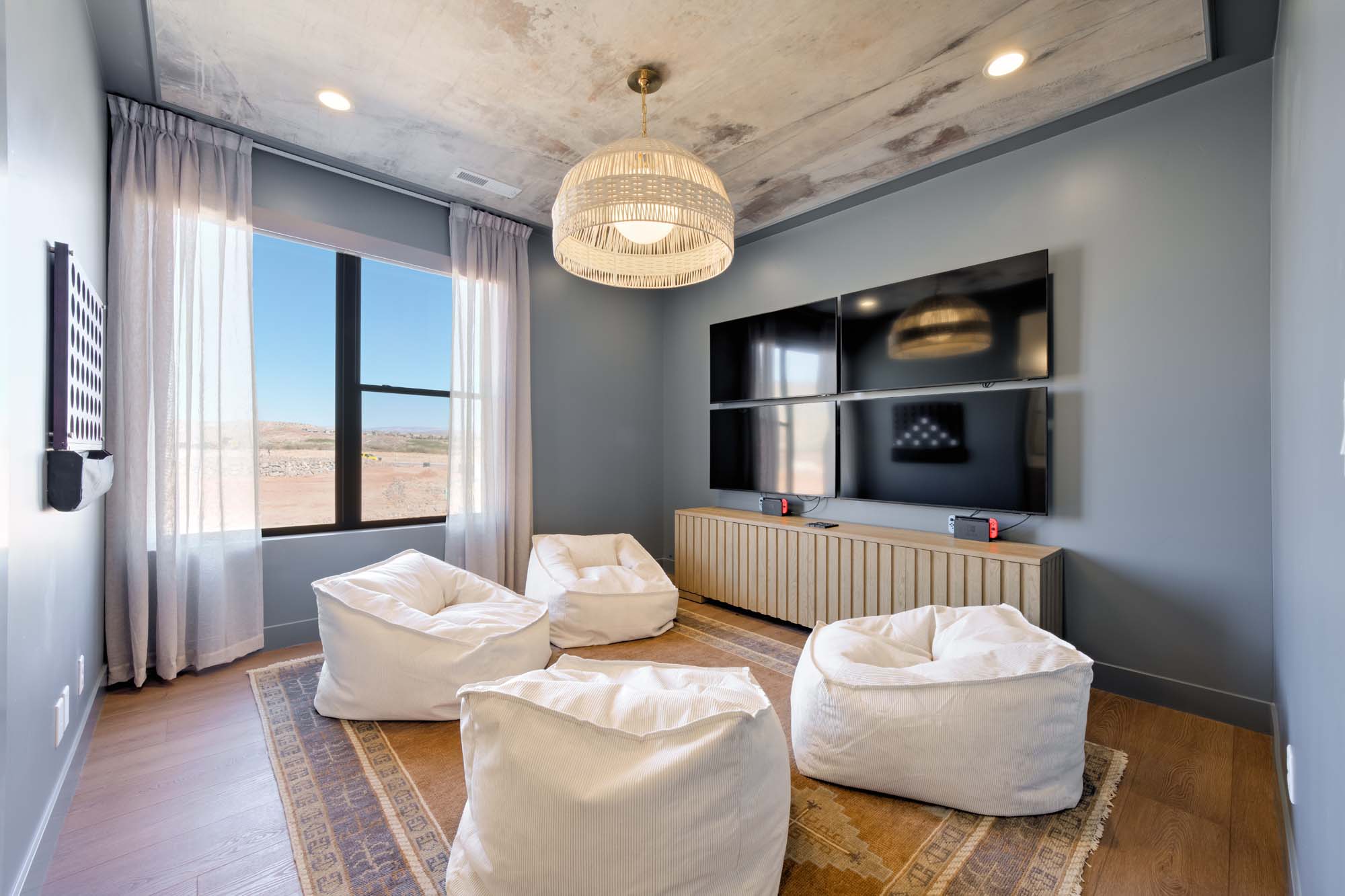 Flex Room | Trinidad at ISLE in Washington, UT by Cole West