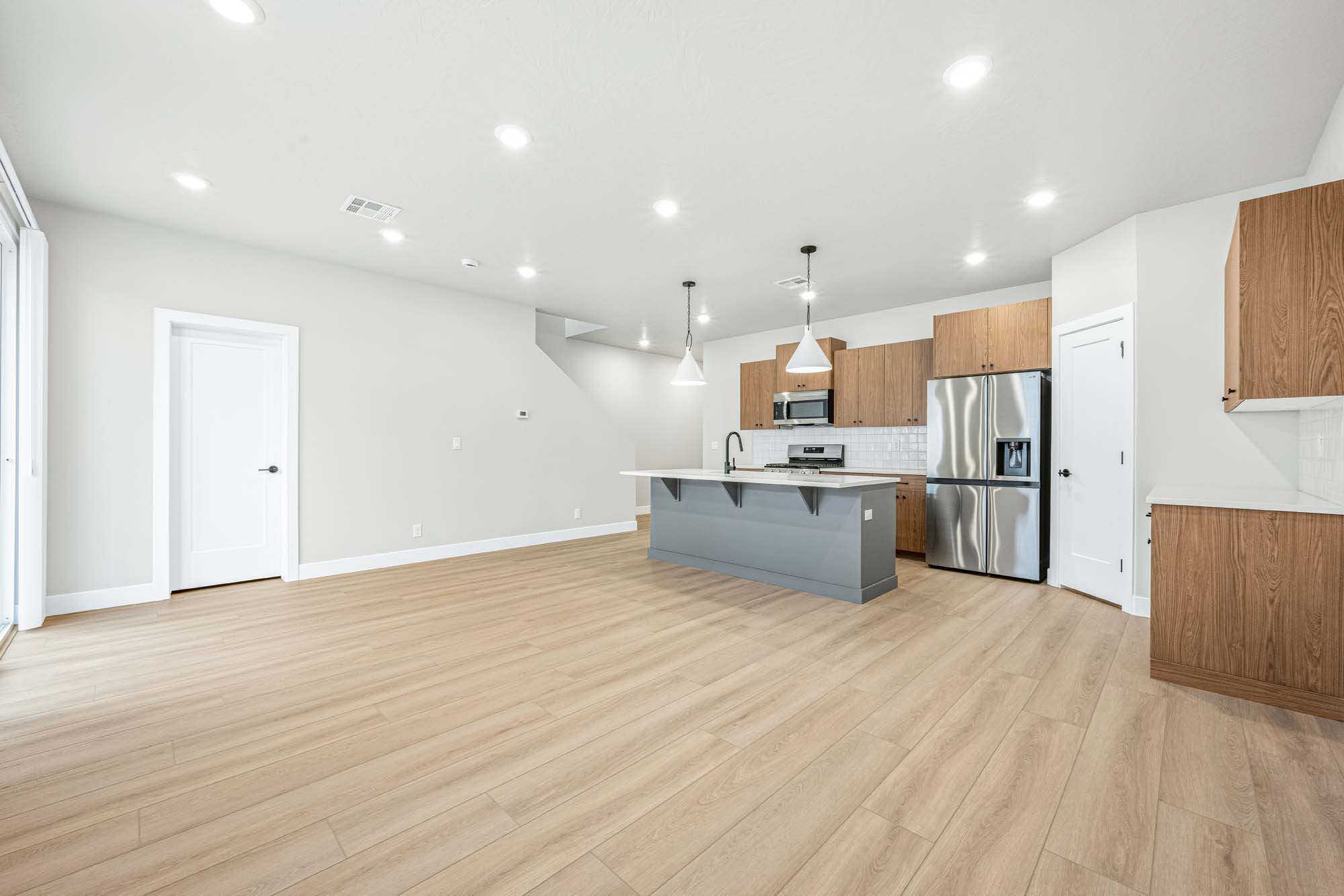 Living Room & Kitchen | Horizon at RISE in Washington, UT by Cole West