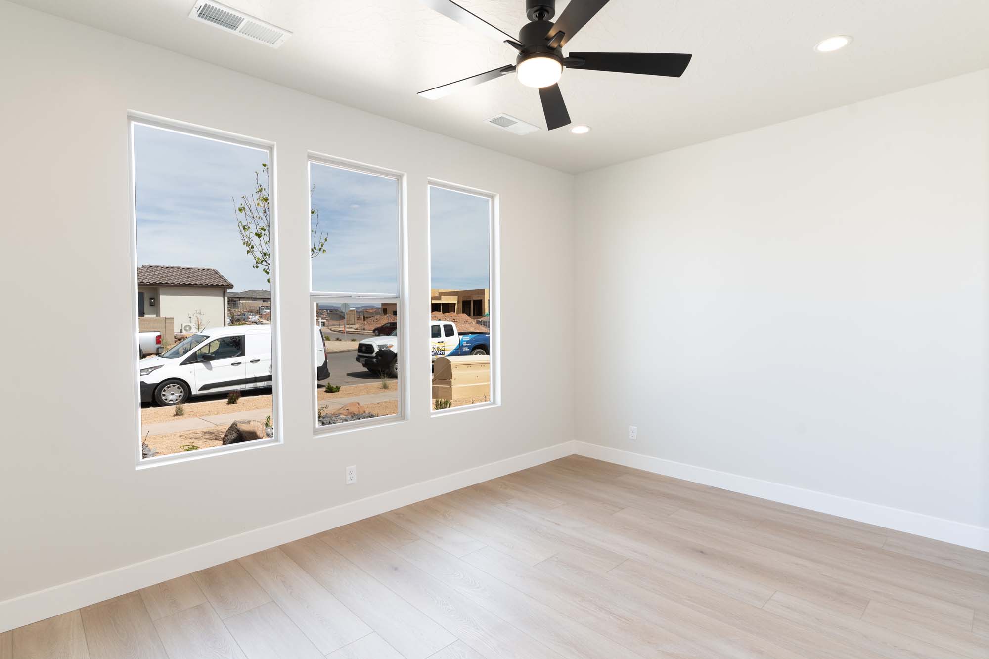 Office | Apollo at SOLIS in Washington, UT by Cole West